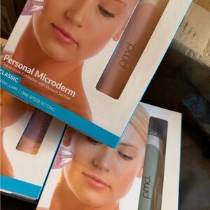 PMD Classic Microderm Device in Blue and White